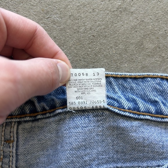 Vintage 90s Levi's 505 Jeans Size 36x30 Blue Regular Fit Straight Leg Light Wash - Picture 4 of 9